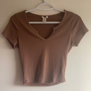 Cropped ribbed t-shirt